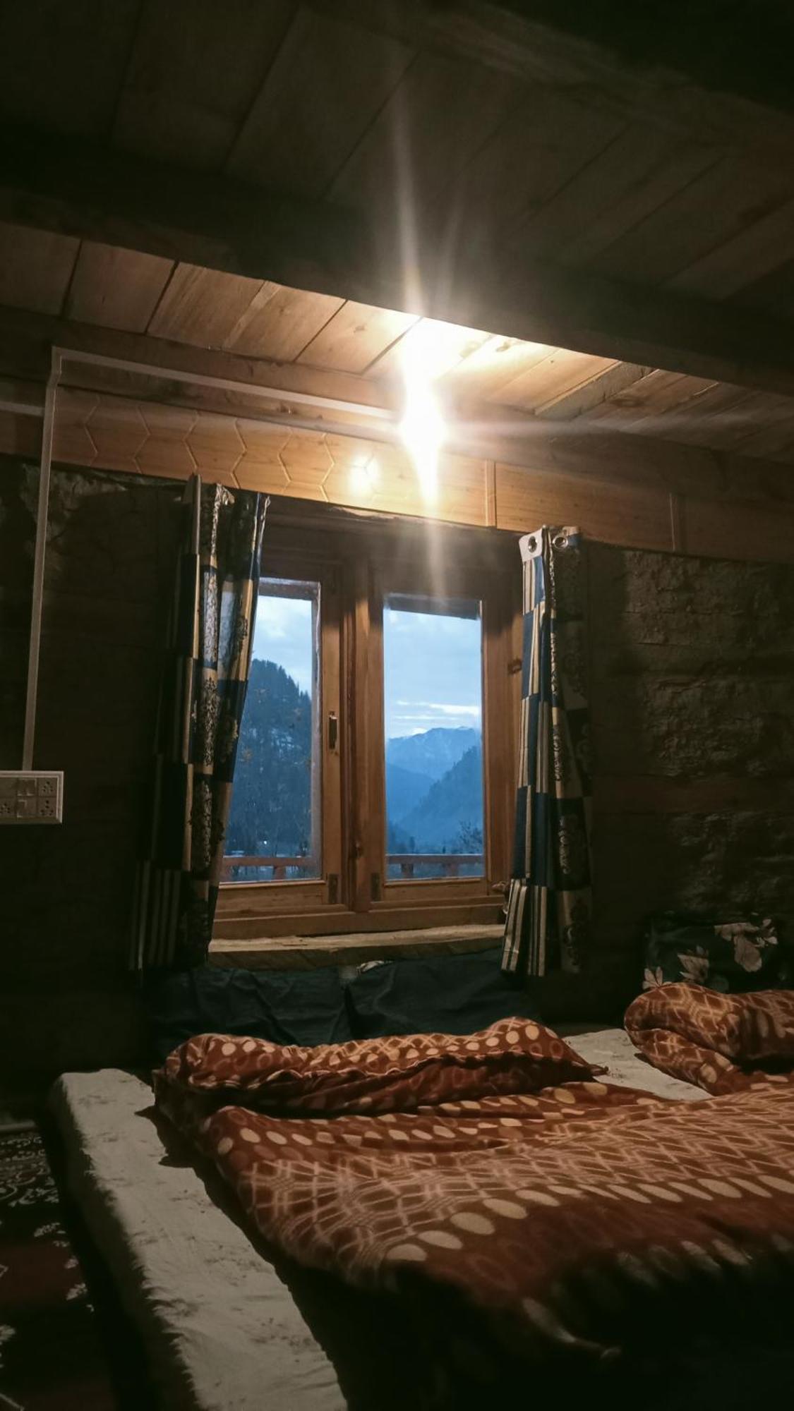 Woodstock Villa Rooms&Entirevilla Tulga Kalgha Exterior photo